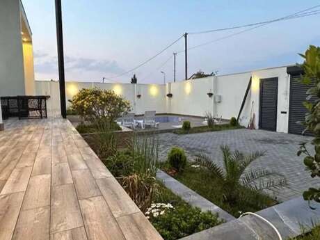 4 otaqlı həyət evi/bağ evi - Mərdəkan q. - 250 m²