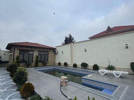4 otaqlı həyət evi/bağ evi - Mərdəkan q. - 165 m²
