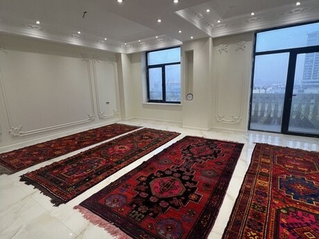 Elan №5857134 - Bakı, Ağ şəhər q., 5 otaqlı, 193 m², 2/7 mərtəbə