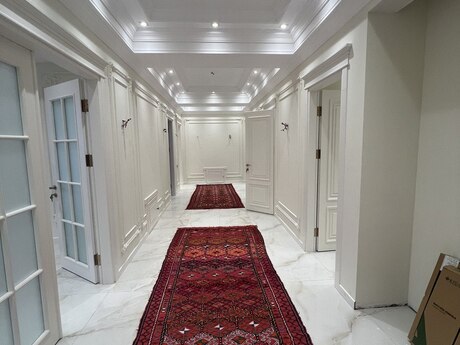 5 otaqlı yeni tikili - Ağ şəhər q. - 193 m²
