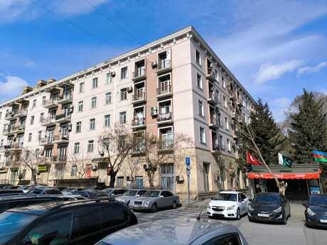 2 otaqlı köhnə tikili - 28 May m. - 65 m²