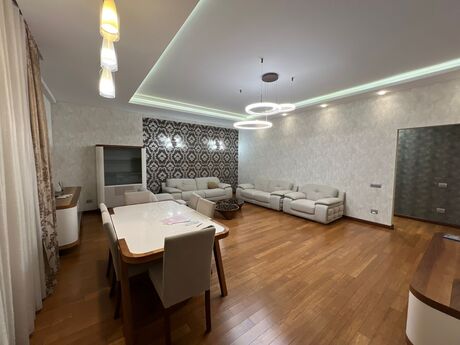3 otaqlı yeni tikili - 8 Noyabr m. - 150 m²
