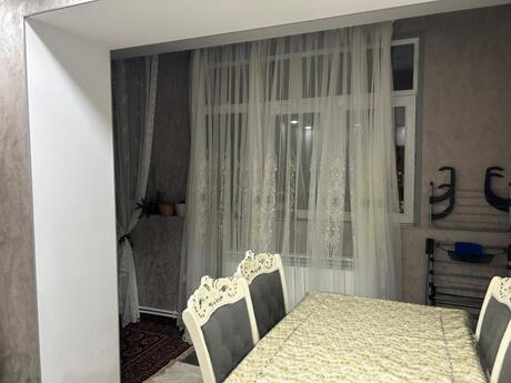 2 otaqlı köhnə tikili - Azadlıq Prospekti m. - 65 m²