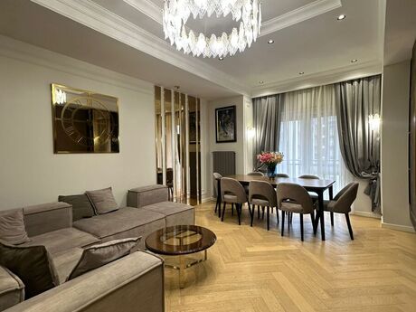 Объявление №5856789 - Баку, пос. Аг шехер, 4-комн., 145 м², 5/8 этаж