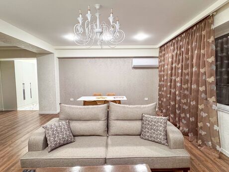 Kirayə 3 otaqlı mənzil, 100 m², 28 May: 1 700 ₼/ay 5