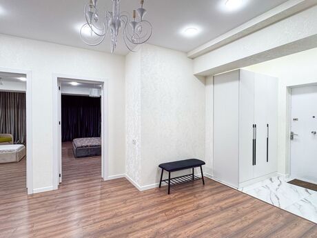 Kirayə 3 otaqlı mənzil, 100 m², 28 May: 1 700 ₼/ay 2