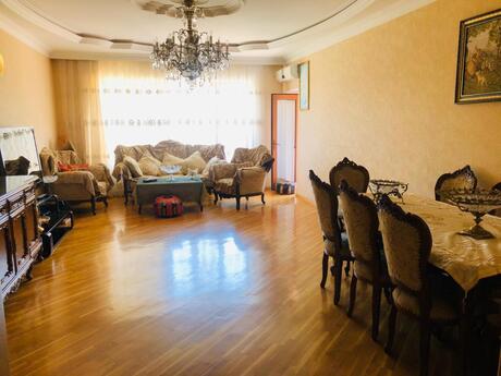 4 otaqlı yeni tikili - Nizami m. - 176 m²