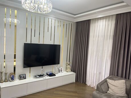 Аренда: 4-комнатная квартира, 160 м², 28 May: 2 000 ₼/мес 5