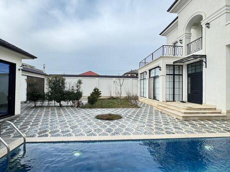 6 otaqlı həyət evi/bağ evi - Şüvəlan q. - 400 m²