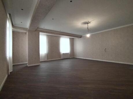 4 otaqlı yeni tikili - 8 Noyabr m. - 176 m²