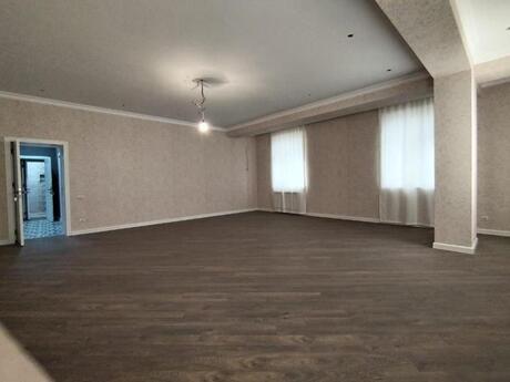 4 otaqlı yeni tikili - 8 Noyabr m. - 176 m²