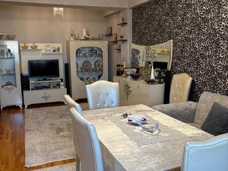 Объявление №5859268 - Баку, м. Иншаатчылар, 2-комн., 49 м², 18/21 этаж