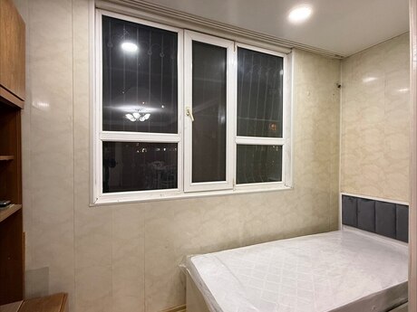 2 otaqlı köhnə tikili - Elmlər Akademiyası m. - 70 m²