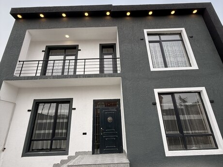 5 otaqlı həyət evi/bağ evi - Binə q. - 205 m²