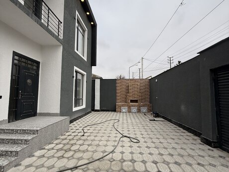 5 otaqlı həyət evi/bağ evi - Binə q. - 205 m²