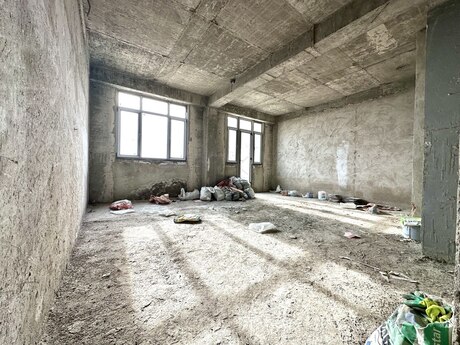 5 otaqlı yeni tikili - Koroğlu m. - 600 m²