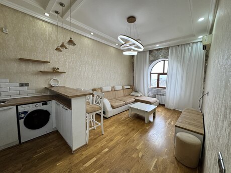 Elan №5859871 - Bakı, Azadlıq Prospekti m., 3 otaqlı, 82 m², 17/17 mərtəbə