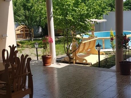 3 otaqlı həyət evi/bağ evi - Quba - 140.9 m²