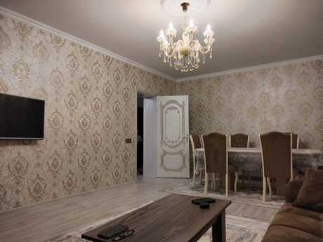 4 otaqlı köhnə tikili - Lökbatan q. - 85 m²