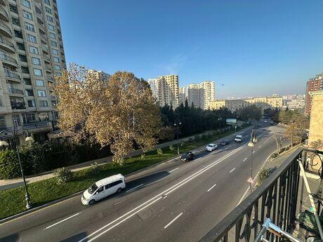2 otaqlı köhnə tikili - İçəri Şəhər m. - 46 m²