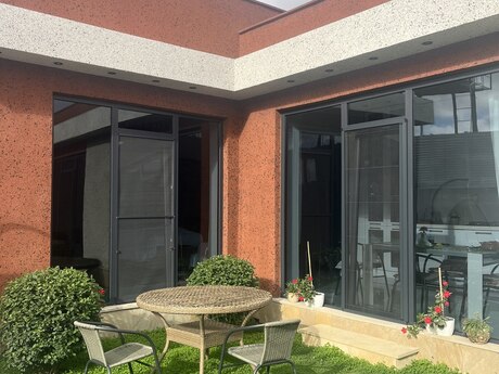 4-комн. дом/дача - пос. Мардакан - 140 м²