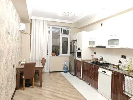 Elan №5860829 - Bakı, Əhmədli q., 3 otaqlı, 81 m², 14/16 mərtəbə
