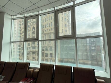 5 otaqlı ofis - 28 May m. - 140 m²