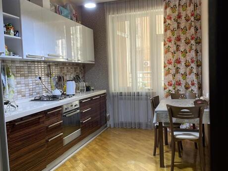 2 otaqlı mənzil, 100 m², Memar Əcəmi: 245 000 ₼ 2