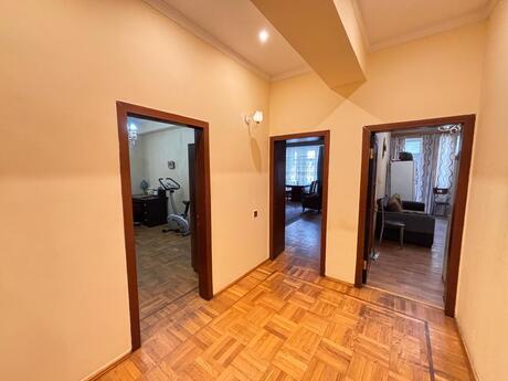 4 otaqlı yeni tikili - İçəri Şəhər m. - 152 m²