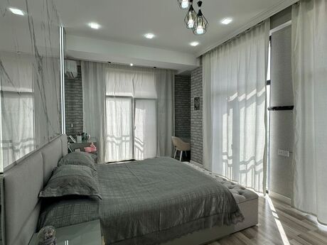 4 otaqlı yeni tikili - Nəriman Nərimanov m. - 130 m²