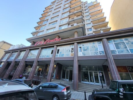 4 otaqlı yeni tikili - İçəri Şəhər m. - 200 m²