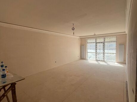 Elan №5861289 - Bakı, Gənclik m., 4 otaqlı, 200 m², 9/17 mərtəbə