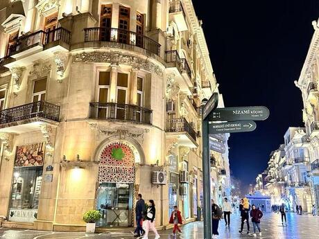 Elan №5862028 - Bakı, İçəri Şəhər m., 3 otaqlı, 100 m², 4/5 mərtəbə