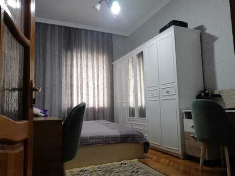 2 otaqlı köhnə tikili - 28 May m. - 50 m²