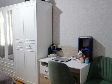 Elan №5862129 - Bakı, 28 May m., 2 otaqlı, 50 m², 5/5 mərtəbə