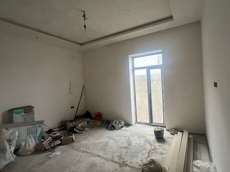 6 otaqlı həyət evi/bağ evi - Şüvəlan q. - 366 m²