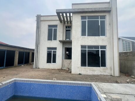 6 otaqlı həyət evi/bağ evi - Şüvəlan q. - 366 m²