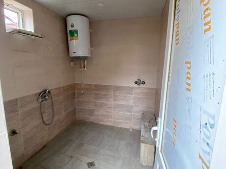 11 otaqlı həyət evi/bağ evi - Hövsan q. - 369 m²