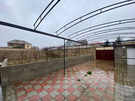 11 otaqlı həyət evi/bağ evi - Hövsan q. - 369 m²