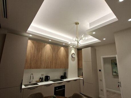 Elan №5862723 - Bakı, Ağ şəhər q., 2 otaqlı, 80 m², 4/7 mərtəbə