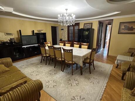 Объявление №5678071 - Баку, Наримановский  р., 4-комн., 120 м², 2/5 этаж