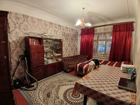 3 otaqlı köhnə tikili - Xalqlar Dostluğu m. - 80 m²