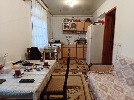 3 otaqlı köhnə tikili - Xalqlar Dostluğu m. - 80 m²