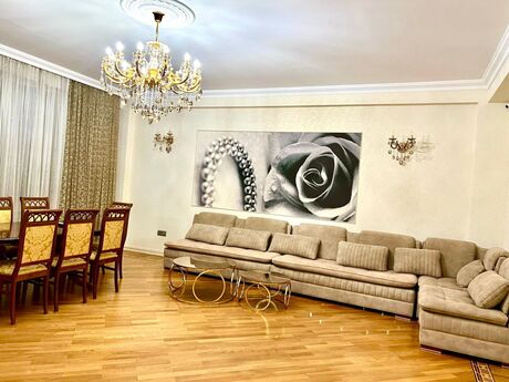 4 otaqlı yeni tikili - Nəsimi r. - 205 m²
