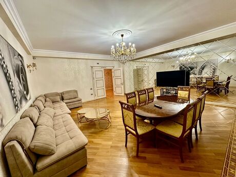 4 otaqlı yeni tikili - Nəsimi r. - 205 m²