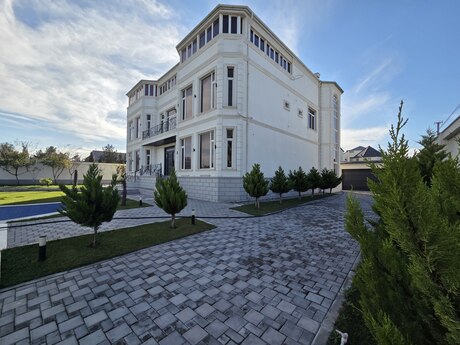 8 otaqlı həyət evi/bağ evi - Mərdəkan q. - 1000 m²