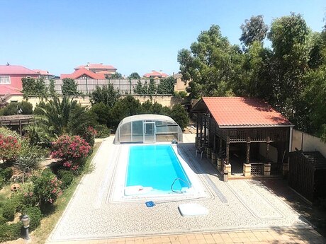 8 otaqlı həyət evi/bağ evi - Şağan q. - 594 m²