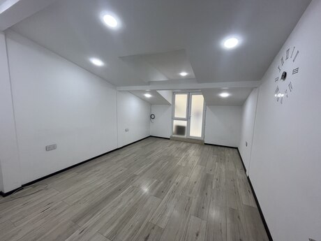 1-комн. офис - м. Нариман Нариманов - 21 м²