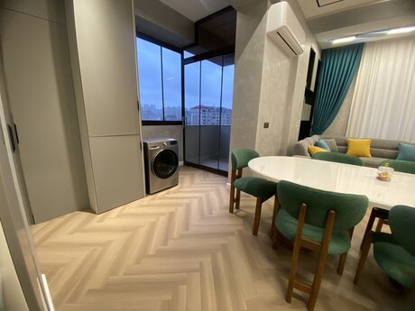 2-комнатная квартира, 86 м², 28 May: 399 995 ₼ 4