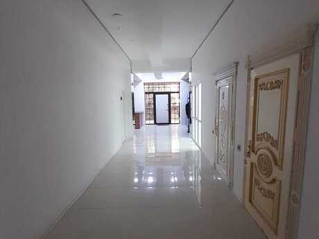 Obyekt - Gənclik m. - 2300 m²